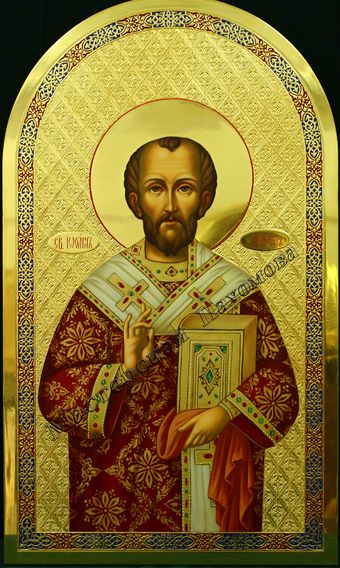 Святитель Иоанн Златоуст. Икона на золотом фоне с чеканкой