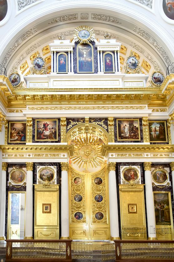 фото Резные, литые изделия декора иконостаса, ограждения солеи, вентиляционные решетки в церковь на заказ