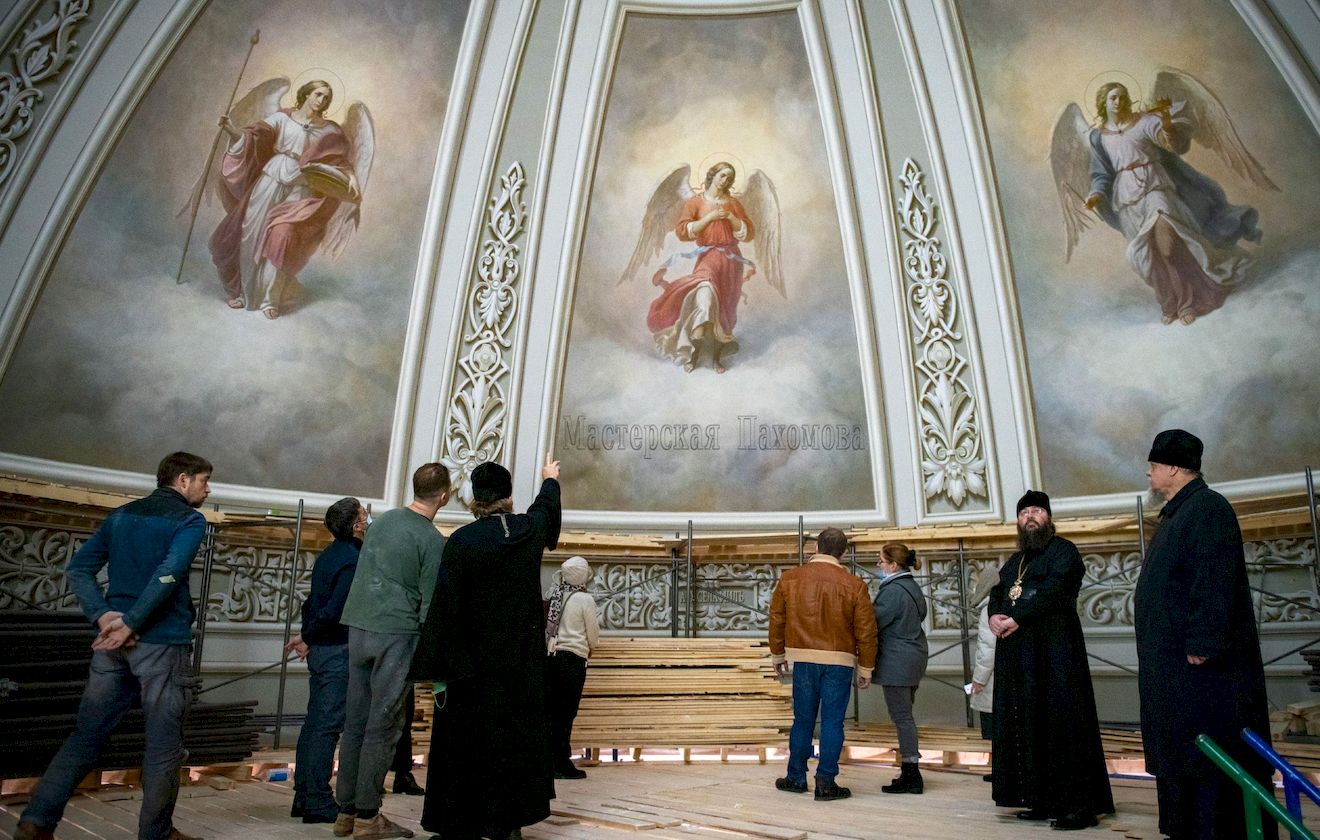 Воссоздание собора Казанской иконы Божией Матери - роспись стен верхнего храма